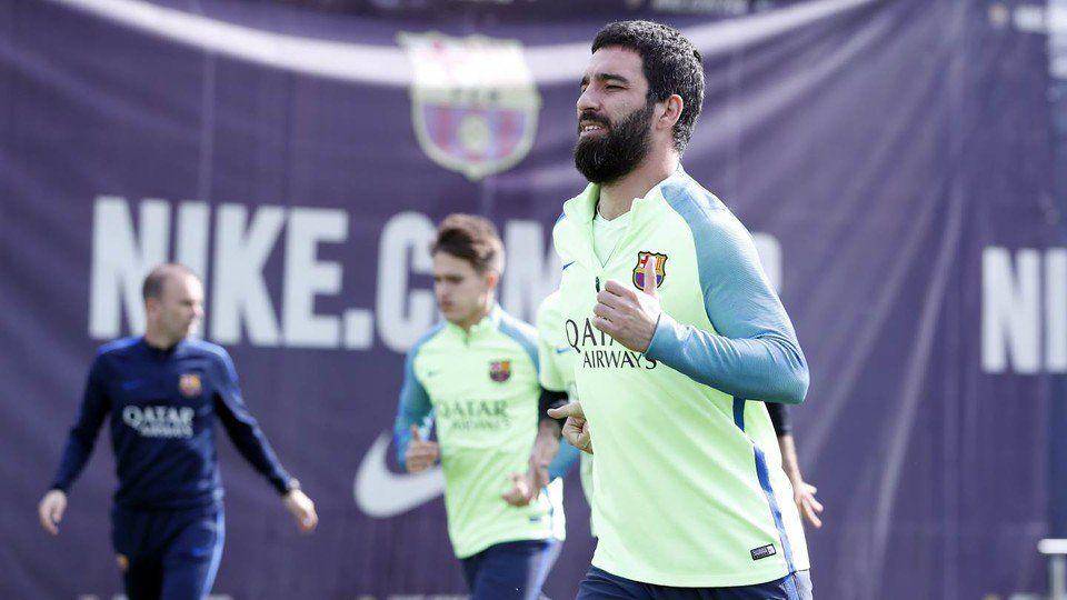 potret Arda Turan (twitter.com/FCBarcelona)