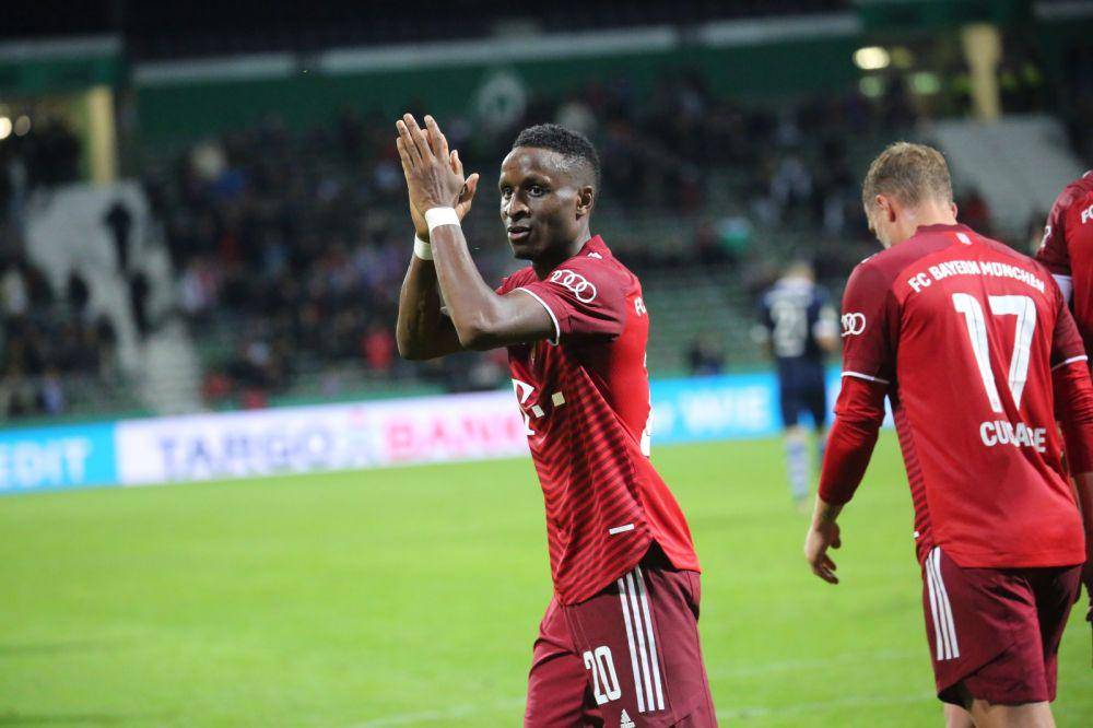 potret Bouna Sarr (twitter.com/FCBayern)