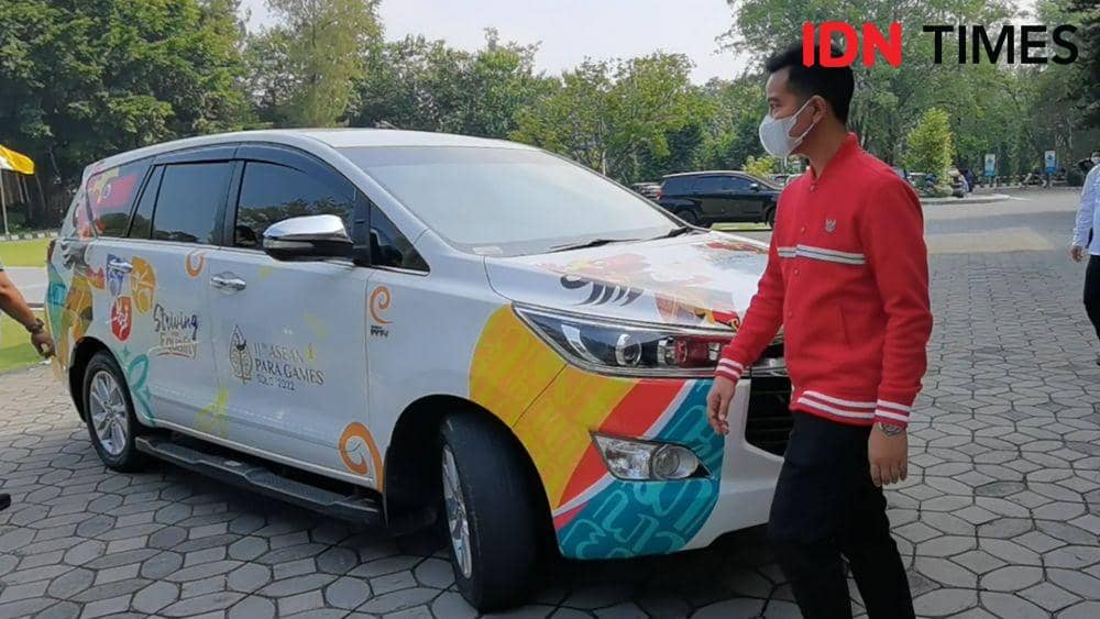 Mobil dinas Walikota Solo Gibran Rakabuming Raka. (IDN Times/Larasati Rey)