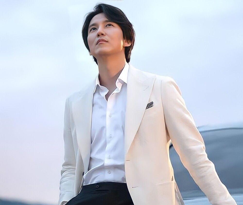 Kim Nam Gil (instagram.com/gilstory_ent)