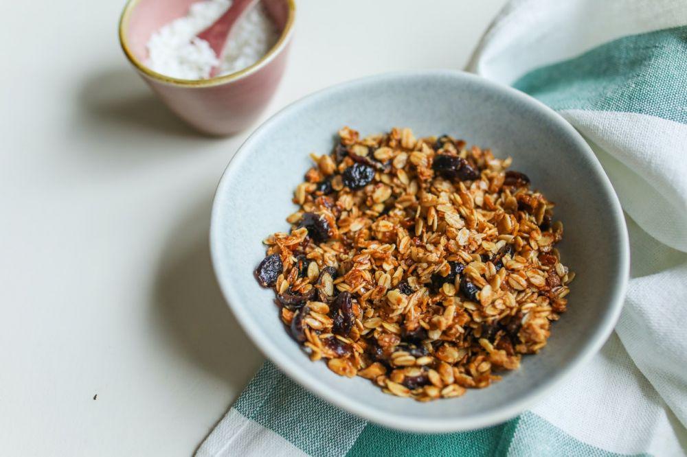 Cara Membuat Granola Homemade, Ekonomis dan Porsinya Banyak