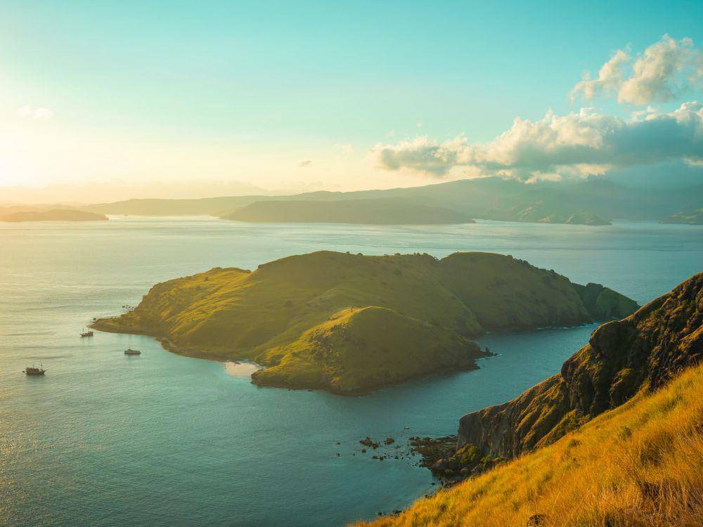 Pulau Padar (unsplash.com/Rizknas)