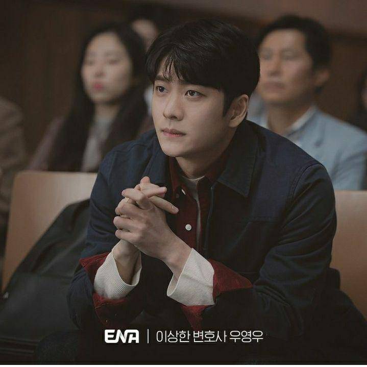Kang Tae Oh di Extraordinary Attorney Woo (instagram.com/channel.ena.d)