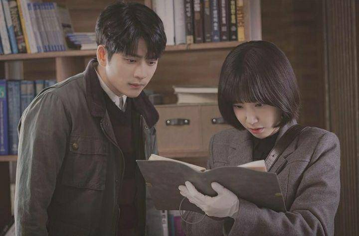 Kang Tae Oh dan Park Eun Bin di Extraordinary Attorney Woo (instagram.com/manofcreation_official)