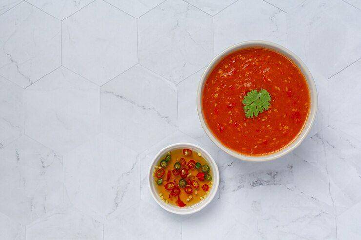 ilustrasi thai sweet chili sauce (freepik.com/jcomp)