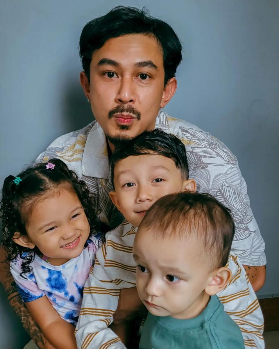 Fandy Christian dan buah hati (instagram.com/dahliachr)
