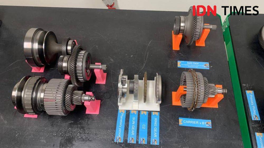 Komponen planetary gear pada transmisi D-CVT (IDN Times/Fadhliansyah)