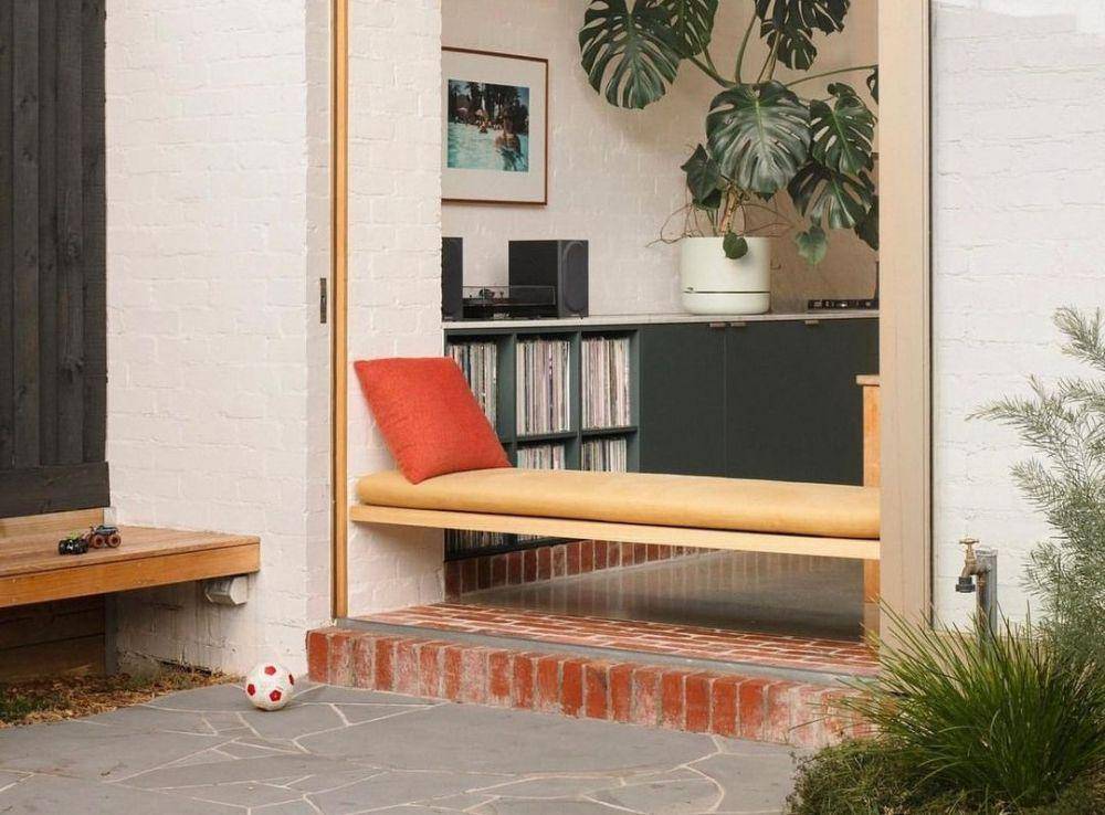 desain dudukan jendela (instagram.com/thedesignfiles)