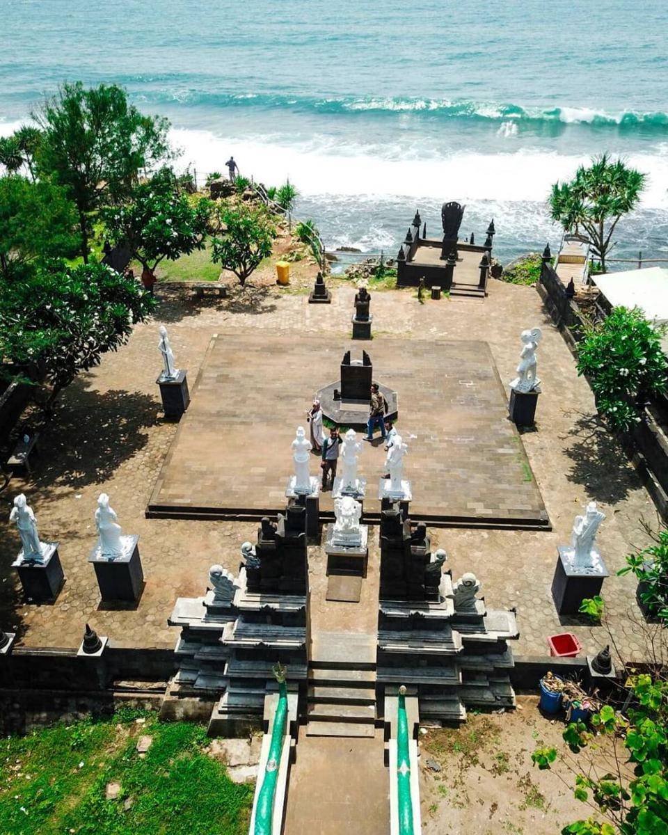 potret Pantai Ngobaran (instagram.com/Lestariuwie)