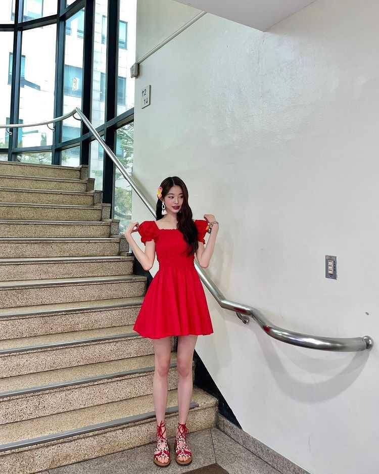 Wonyoung IVE (instagram.com/for_everyoung10)