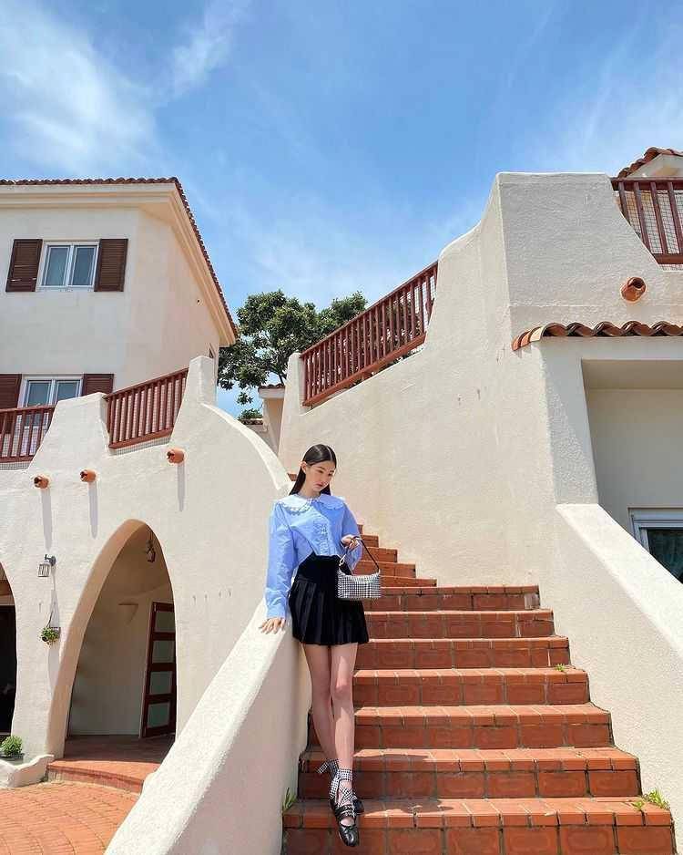 Wonyoung IVE (instagram.com/for_everyoung10)
