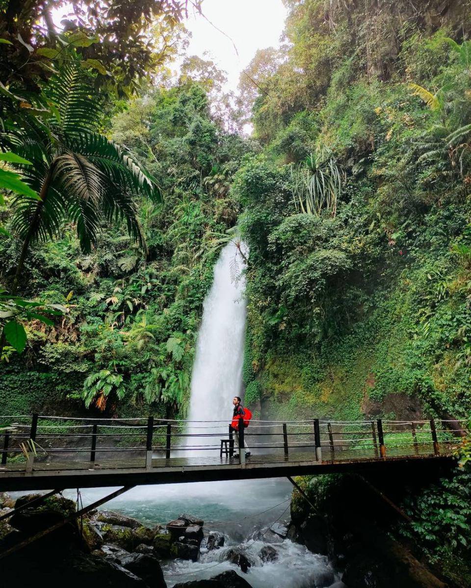 Situ Gunung (instagram.com/fallahsaepullah)