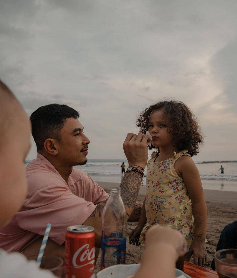 Fandy Christian dan buah hati (instagram.com/fandych)