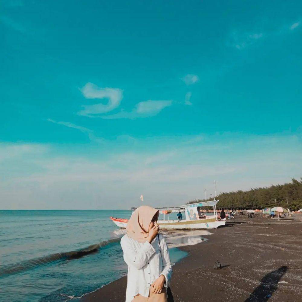 Pantai Alam Indah, Kabupaten Tegal (instagram.com/xyn.salmaa)