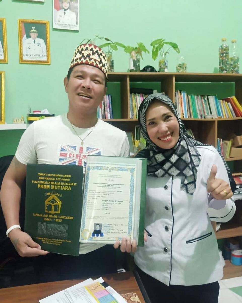 Andika Mahesa lulus SMA (instagram.com/babang_andikamahesa)