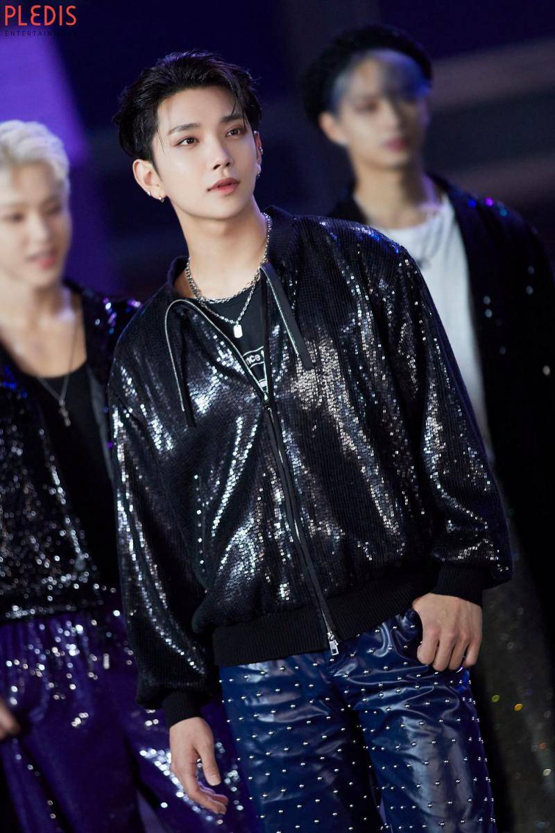Joshua SEVENTEEN di balik layar pembuatan MV _WORLD (post.naver.com/플레디스엔터테인먼트)