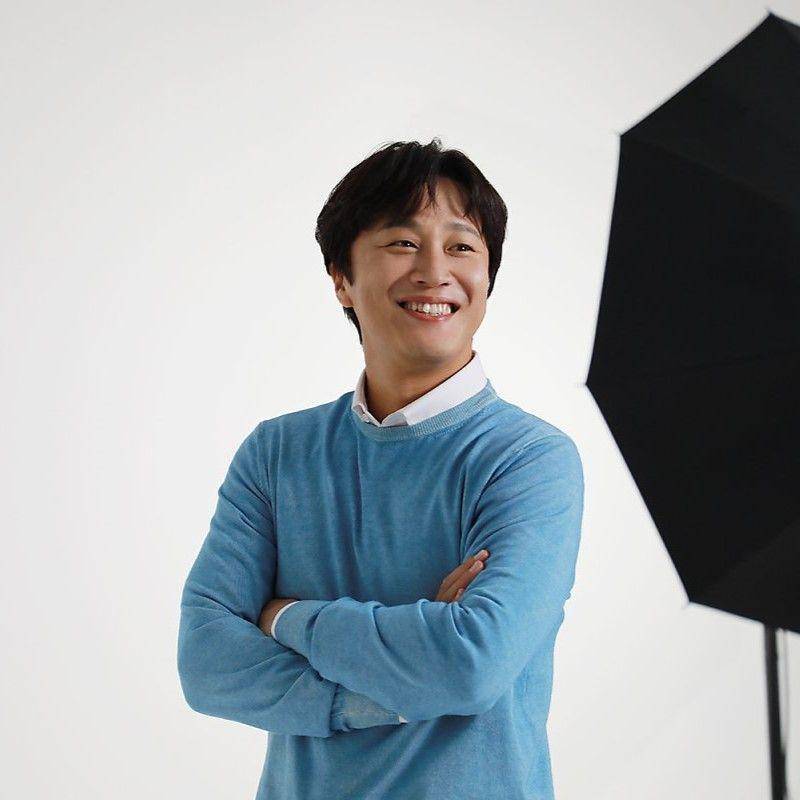 Cha Tae Hyun (dok. Naver/Blossom Entertainment)