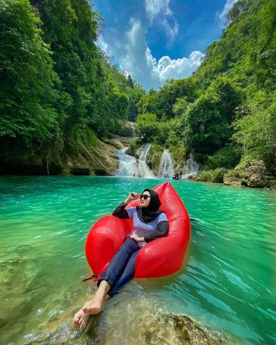 Kedung Darmo (instagram.com/d_shasmitha)