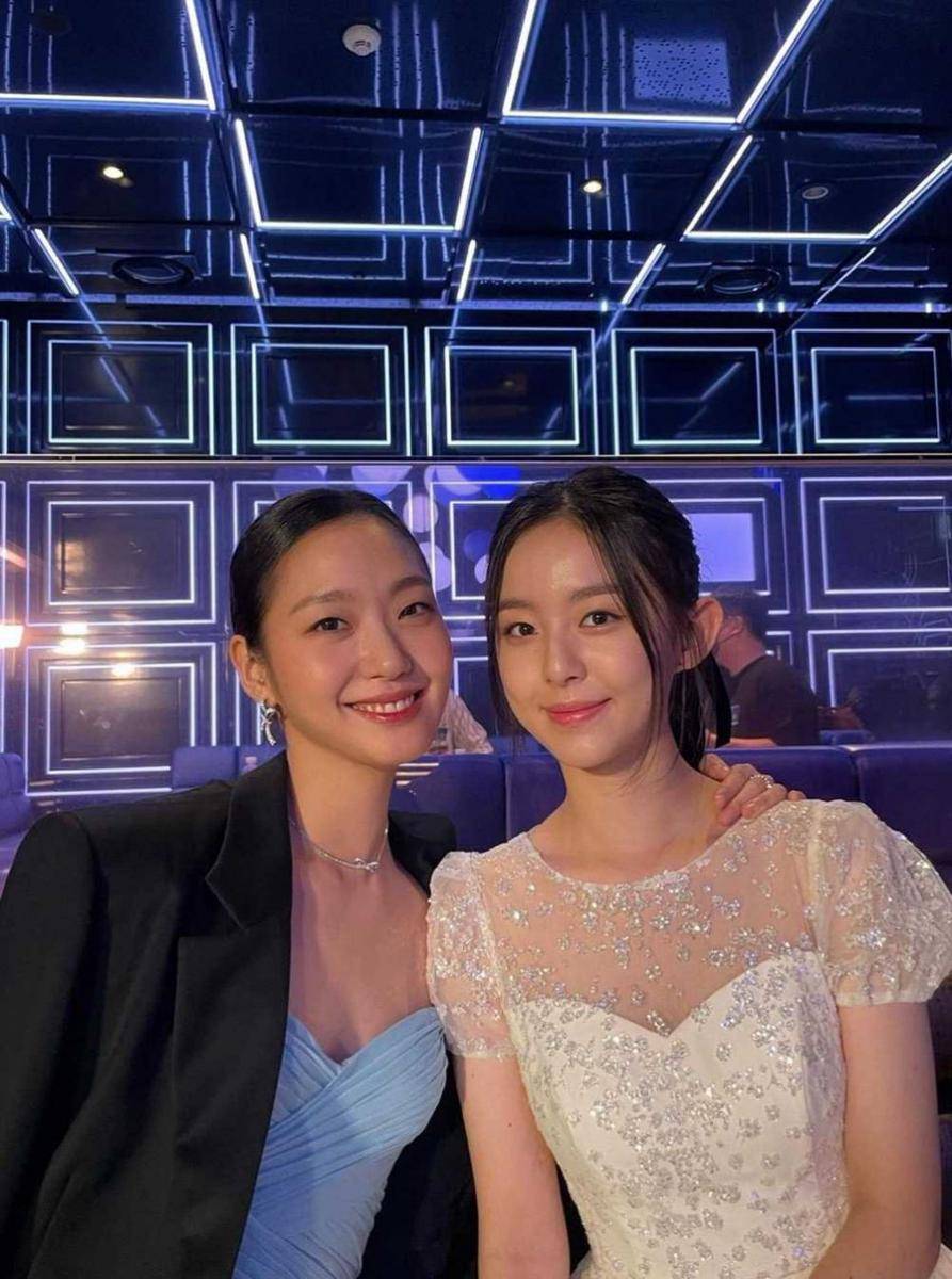 Kim Go Eun dan Park Ji Hoo. (ig/ggonekim)