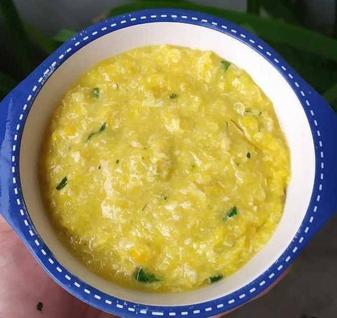 Bubur jagung, tahu, telur (instagram.com/delanoerza)