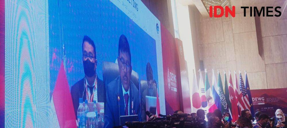 Menteri Komminfo Johnny G. Plate membuka DEWG Presidensi G20 di Hotel Meruorah Komodo, Nusa Tenggara Timur, Rabu (20/07/2022)/IDN Times Dini Suciatiningrum