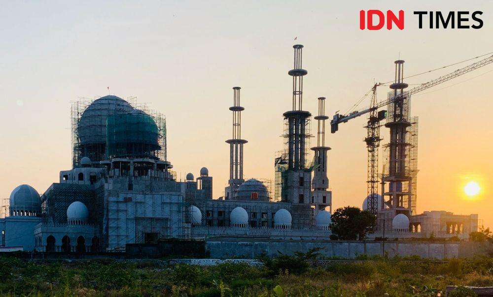 Pembangunan Masjid Hadiah Syeikh Zayed untuk Jokowi Molor 3 Bulan