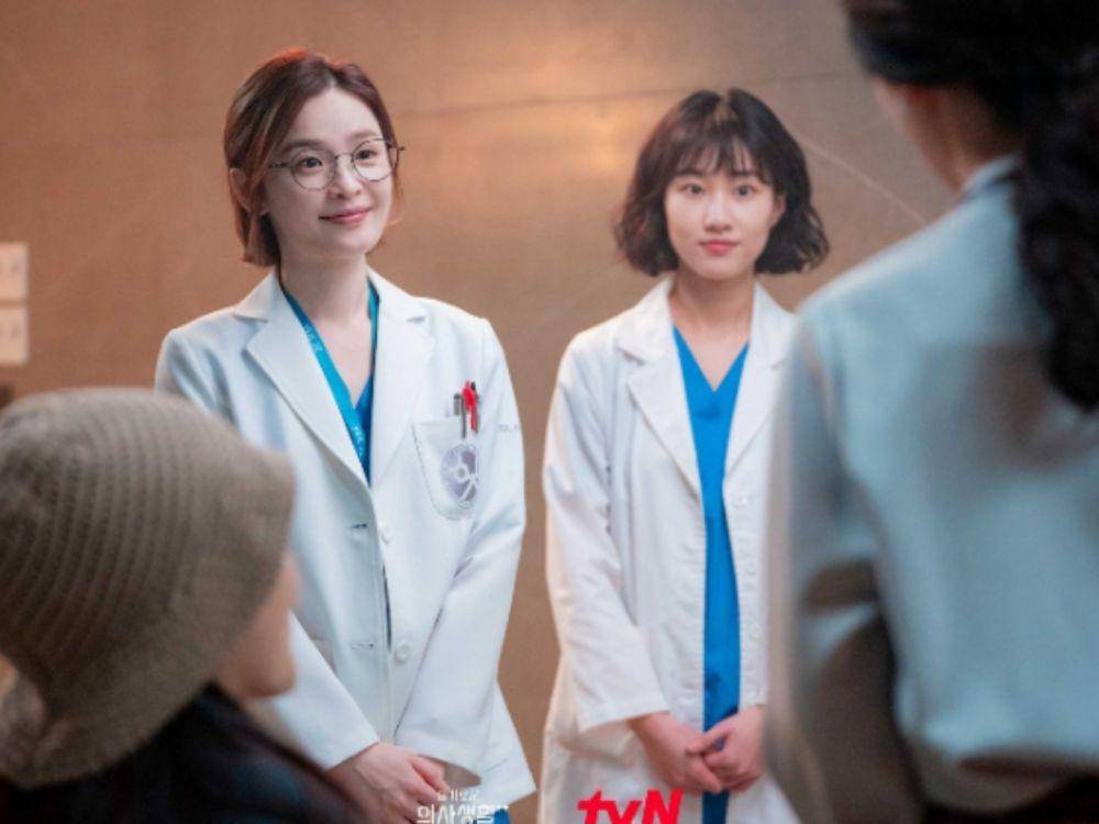 cuplikan drama Hospital Playlist 2 (dok. tvN/Hospital Playlist 2)