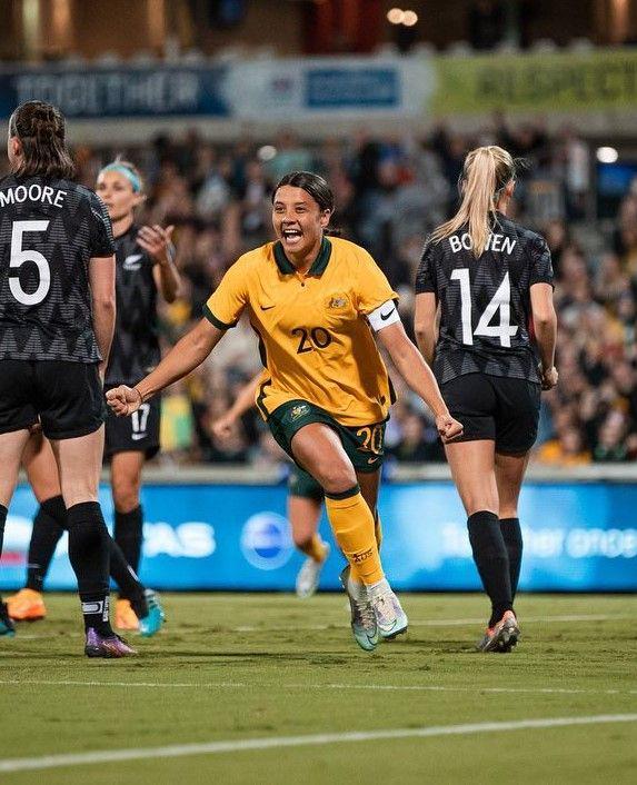 Sam Kerr (instagram.com/samanthakerr20)