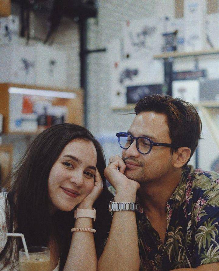 Lucky Perdana dan Istri (instagram.com/_luckyperdana)