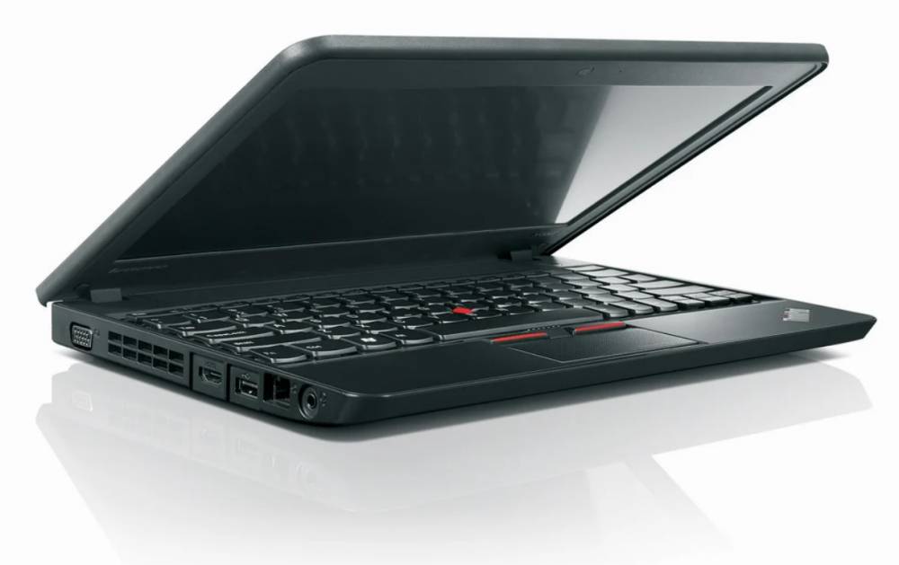 dimensi laptop Lenovo ThinkPad X131e (gottabemobile.com)