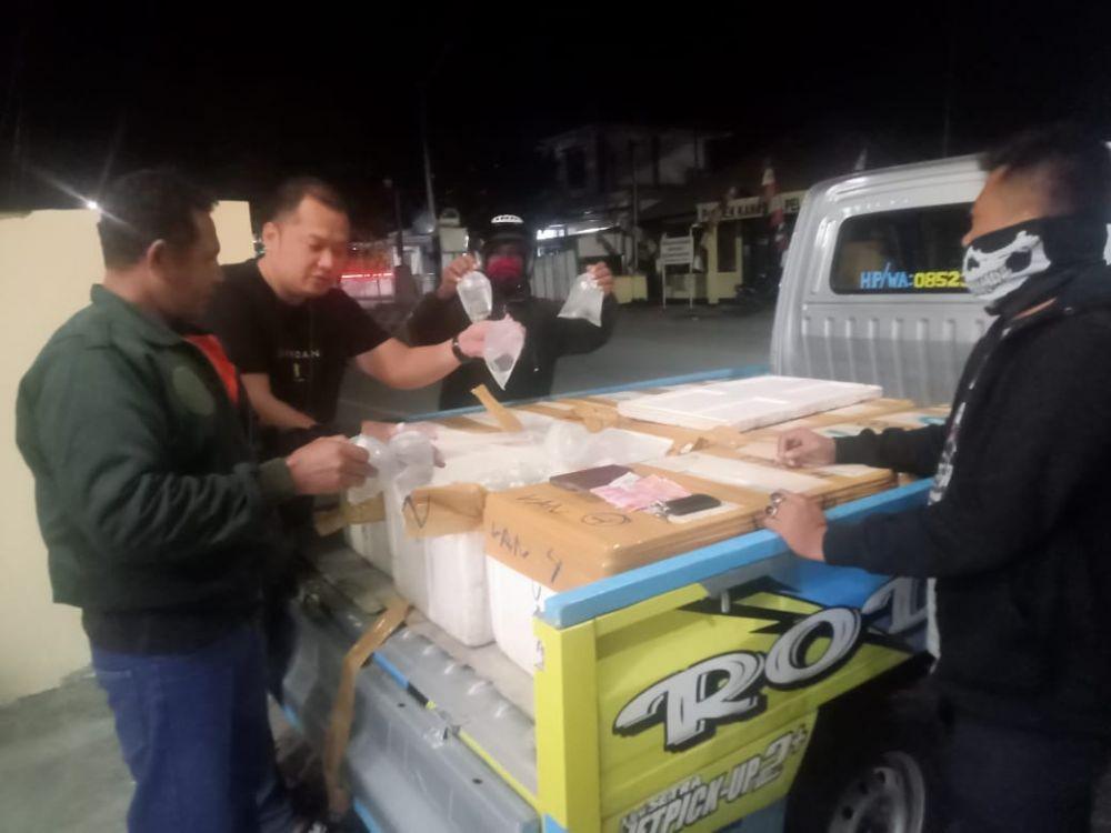 Polisi amankan terumbu karang tanpa dokumen (Dok Polres Bima)