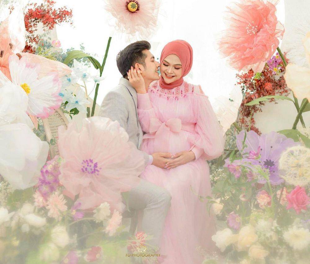 maternity Ria Ricis (instagram.com/fdphotography90)