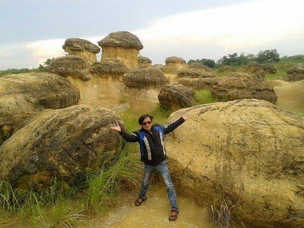 Bukit Jamur (google.com/sah roni)