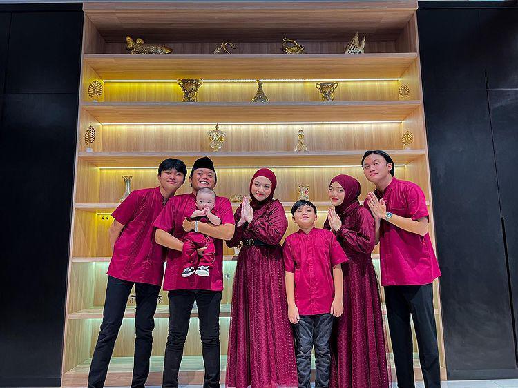 potret keluarga Sule dan Nathalie Holscher (instagram.com/ferdinan_sule)