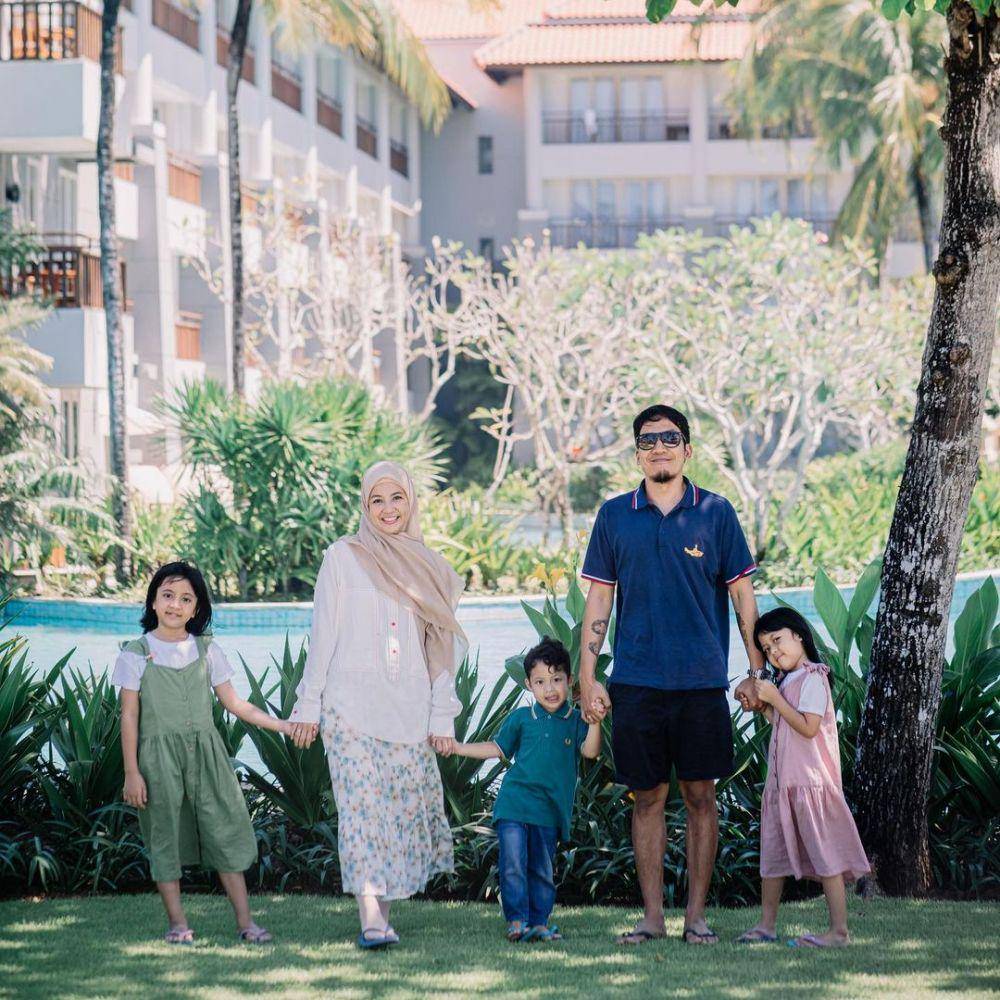 keluarga Desta (instagram.com/natasharizkynew)