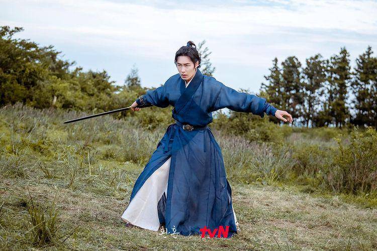 Lee Jae Wook di Alchemy of Souls (instagram.com/tvn_drama)