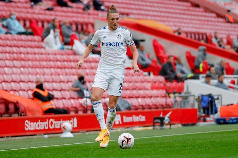 Luke Ayling (twitter.com/lukeayling_8)