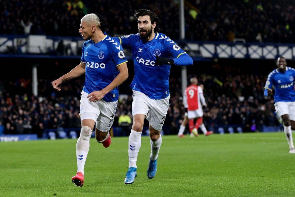 Andre Gomes (twitter.com/aftgomes)
