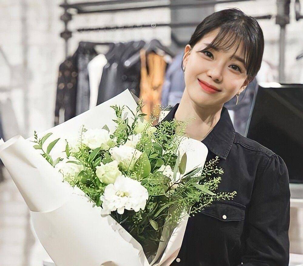 Im Se Mi (instagram.com/susemee)