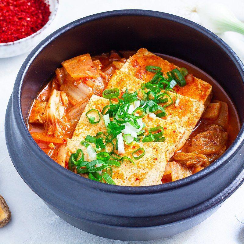 10 Ragam Sup Khas Korea Selatan, Ada yang Mirip Ayam Ingkung!