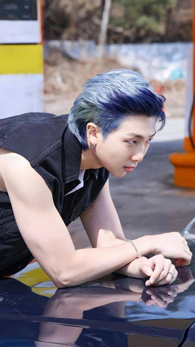 Namjoon BTS (pinterest/mejiku_hibi_niu)