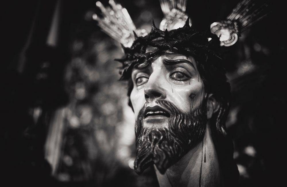Ilustrasi yesus disalibkan (pexels.com/alem sanchez)