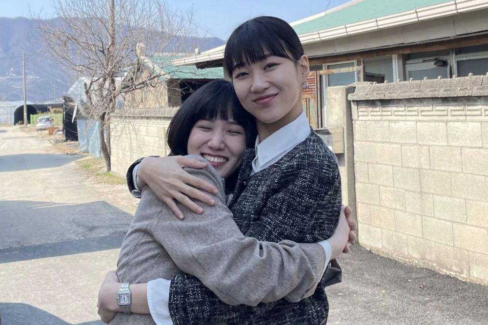 Park Eun Bin dan Ha Yoon Kyung (instagram.com/eunbining0904)