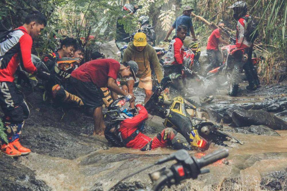 Judika main motor trail. (instagram.com/jud1ka)
