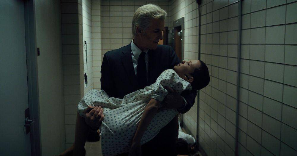 Eleven and Papa (Netflix/Stranger Things)