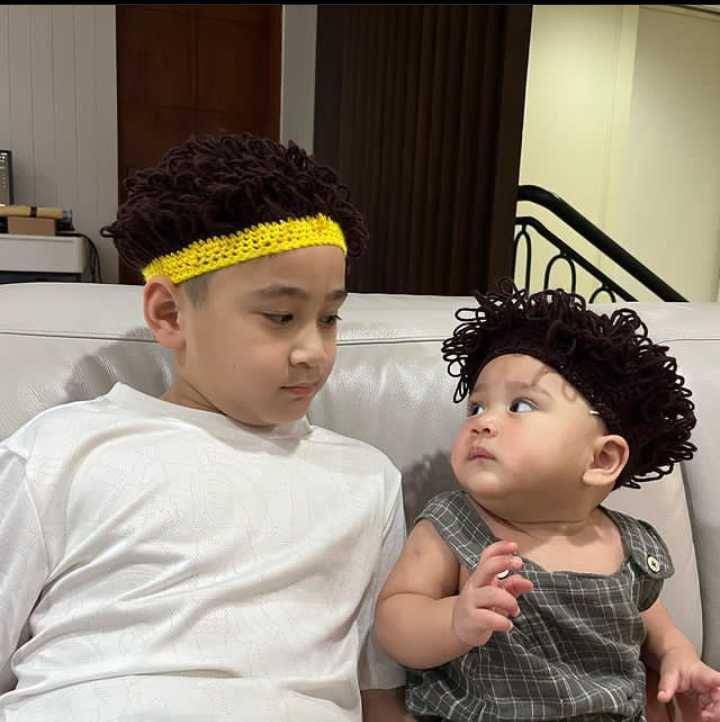 Potret Rafathar dan Rayyanza (Instagram.com/raffinagita1717)