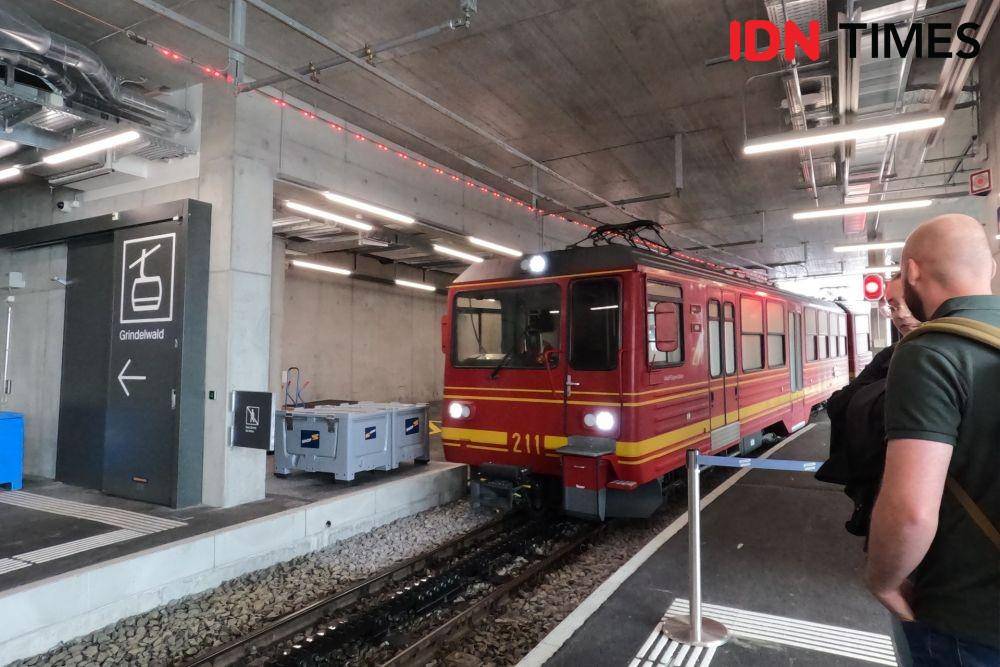 Jungfrau Railway, salah satu kereta tertinggi di dunia yang menuju Jungfraujoch (IDN Times / Satria Permana)