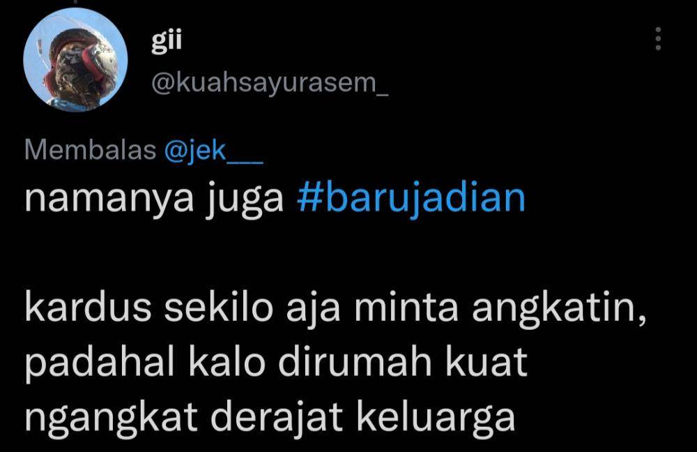 Tweet kocak ketika baru jadian (Twitter.com/kuahsayurasem_)