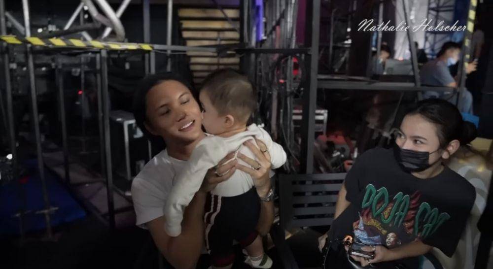 momen Rizky Febian bertemu Adzam (dok. youtube.com/Nathalie Holscher)
