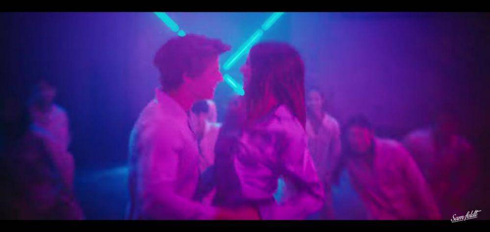 potret cuplikan MV Late Night Feels (dok. YouTube/Sam Feldt)